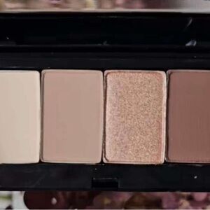 Neutral Eyeshadow Palette